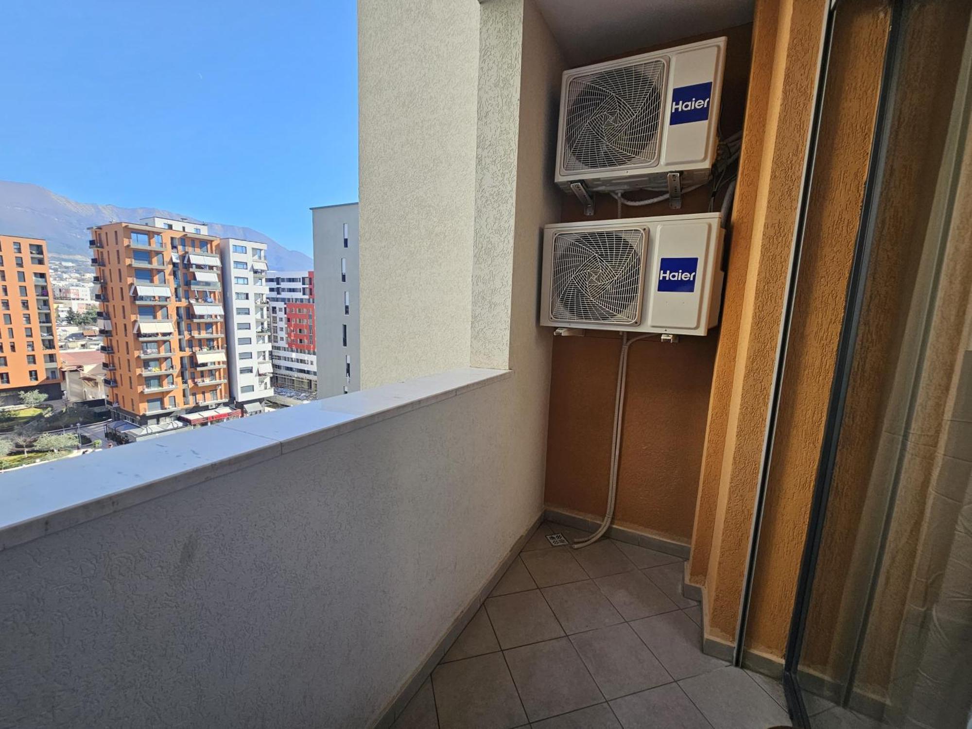 Appartamento Valentino Zirkon Tirana Esterno foto